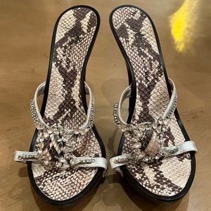 Giuseppe Zanotti platform crystal sandals. Size 38.5